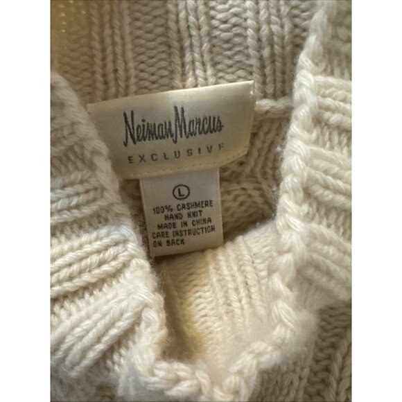 Neiman Marcus 100% Cashmere Chunky Mock Neck Cable Sweater Size Large - Picture 5 of 5